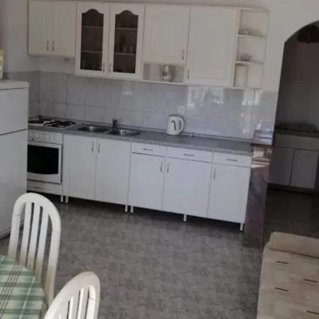 Milakovic-kanica - One Bedroom With Sea View And Terrace דירה